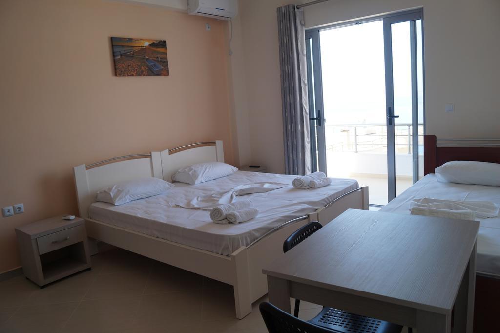Bill'S Apartments Sarande Exterior photo